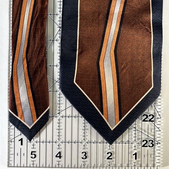 DI MOGGIO Mens Vintage Black & Brown Abstract Pattern 60" Neck Tie - Picture 5 of 7